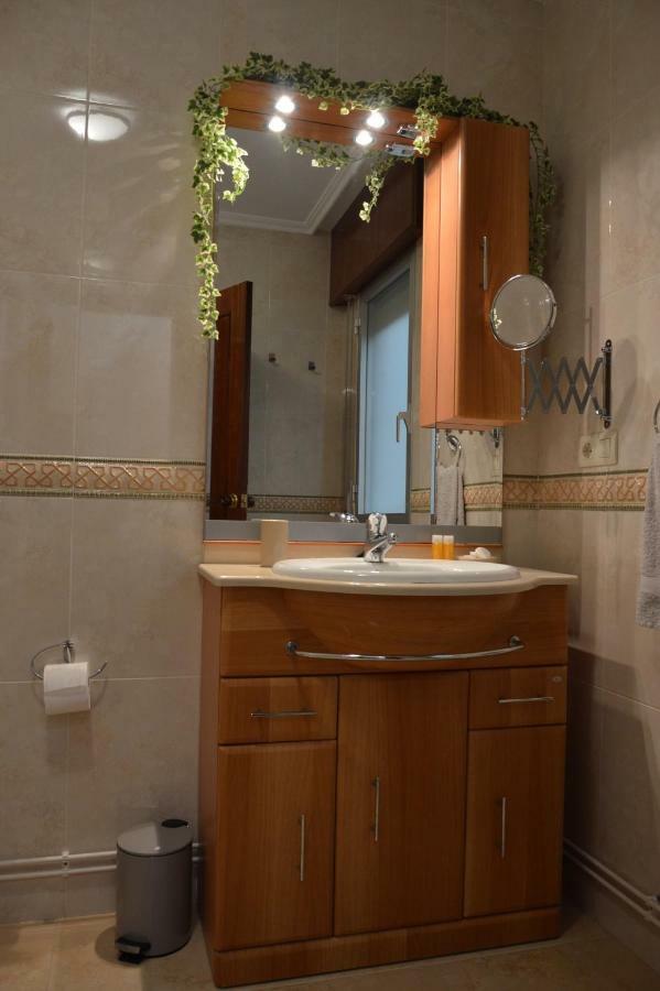 Piso Da Empegada Apartment Arzúa Екстериор снимка