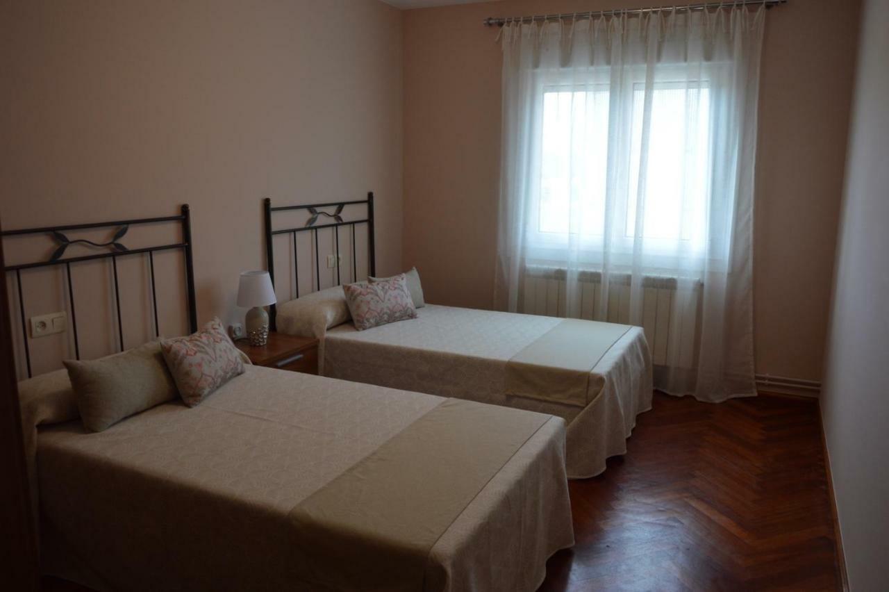 Piso Da Empegada Apartment Arzúa Екстериор снимка