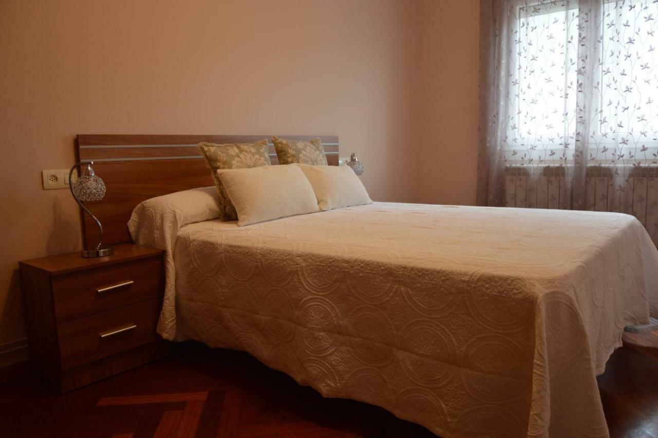 Piso Da Empegada Apartment Arzúa Екстериор снимка