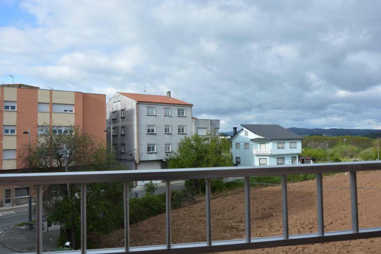 Piso Da Empegada Apartment Arzúa Екстериор снимка